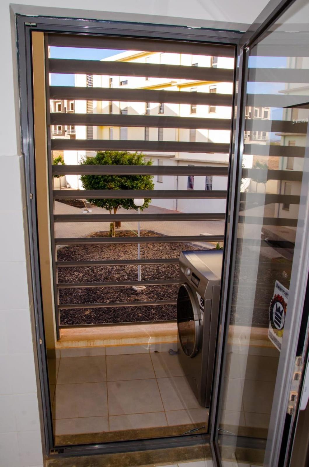 Apartamento T2 Equipado E Aconchegante. Praia Extérieur photo